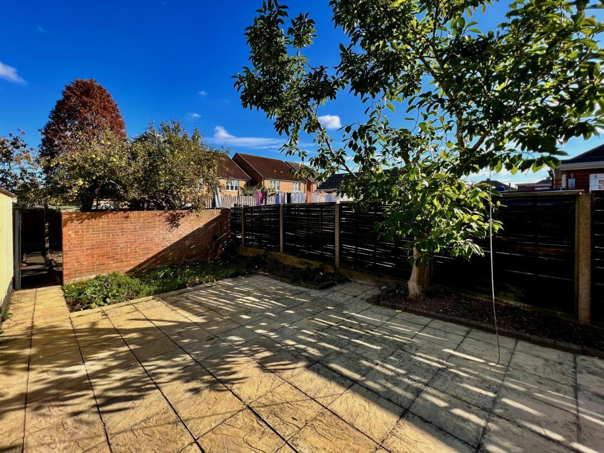 Curzon House One - Great For Contractors Or Family Holidays Cleethorpes Exterior photo
